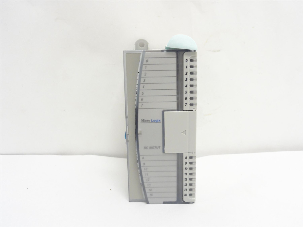 Allen-Bradley 1762-OB16; MicroLogix 16Pt 24VDC Source Output