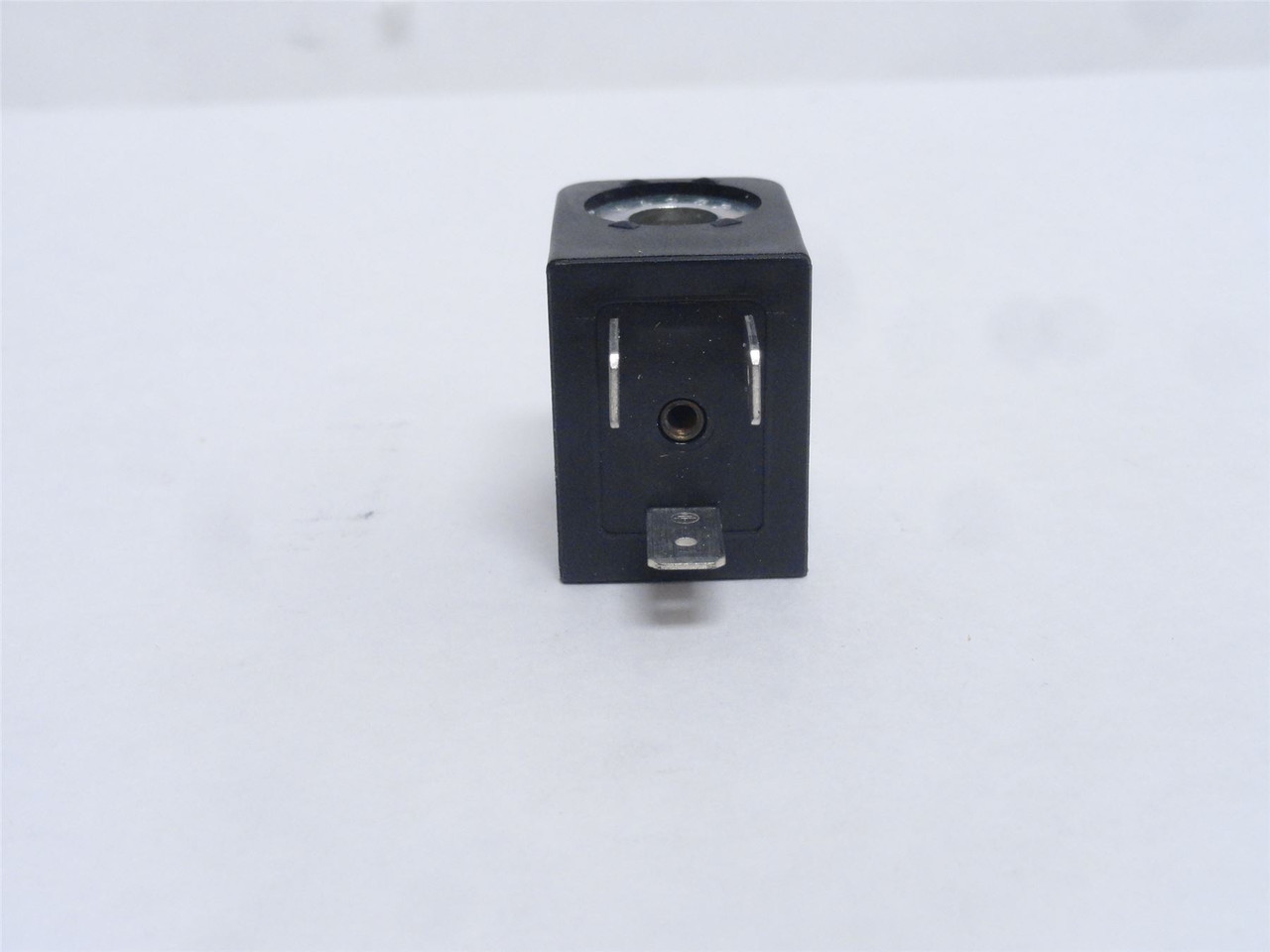 Parker P2FCB449; Pneumatic Solenoid Coil; 24VAC/DC; 3-Wire