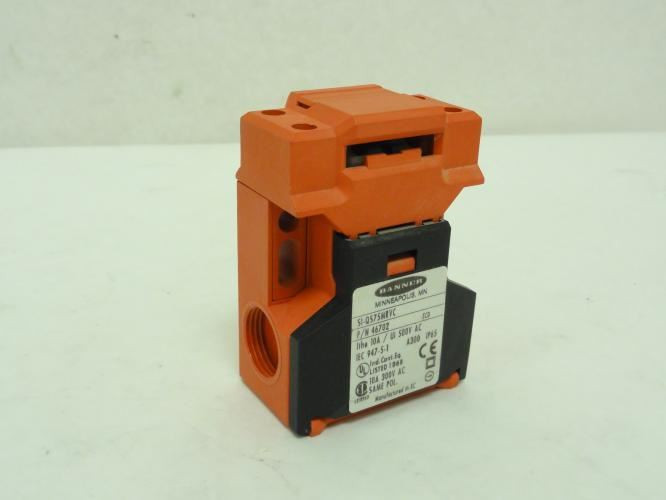 Banner SI-QS75MRVC; Flat Pack Switch 46702; 10A@500VAC