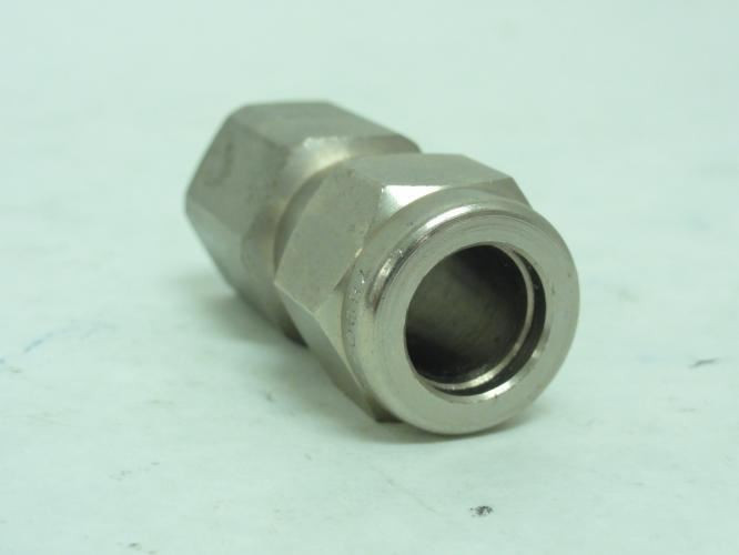 MFG- NS2405-08-04-SS; Tube Adaptor; SS; 1/2" Tube x 1/4 FNPT