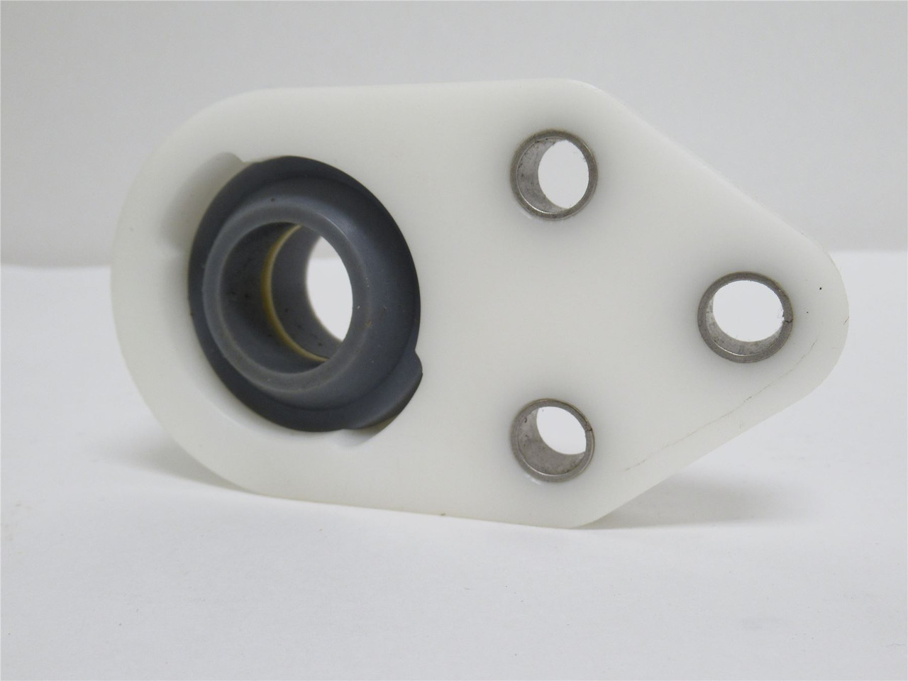 Poly-Hi-Solidur BHAB2016; Poly Flange Bearing; 3-Bolt; 1"ID
