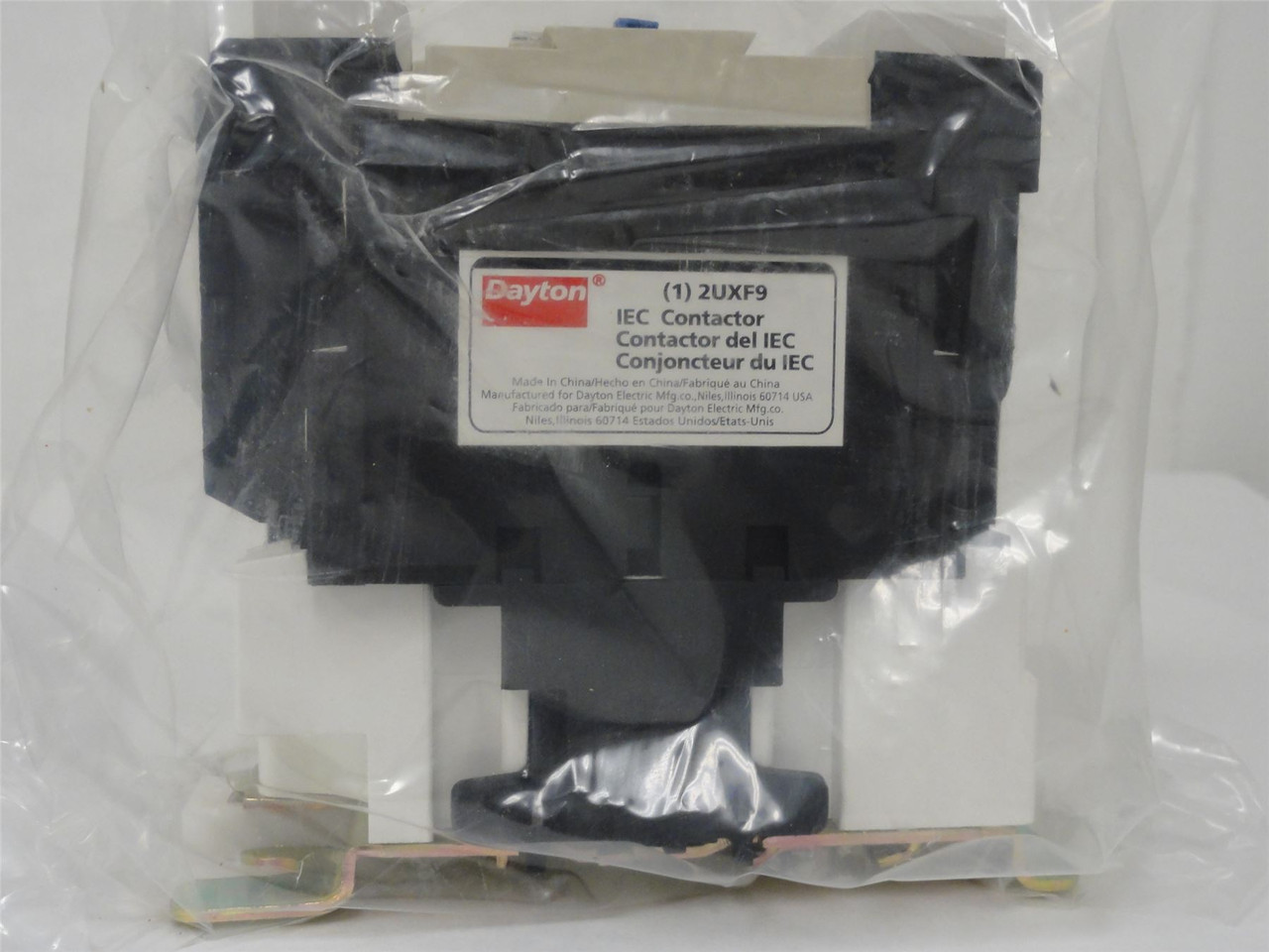 Dayton 2UXF9; Contactor; 3-Pole; 80amp; Coil 24VAC