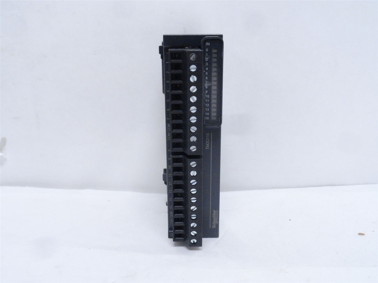 Schneider TM3DI16; Discrete Input Module; 24VDC; 16 Inputs