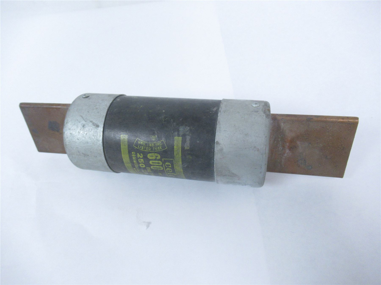 Cefco 600 AMP; Fuse 600 AMP  250 Volts
