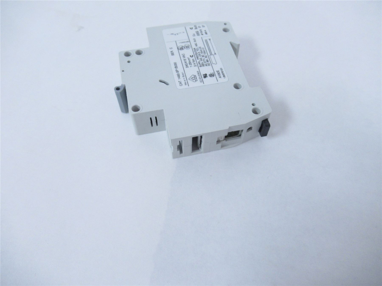 Allen-Bradley 1492-SP1B030; Circuit Breaker Mini 3A B 1 Pole