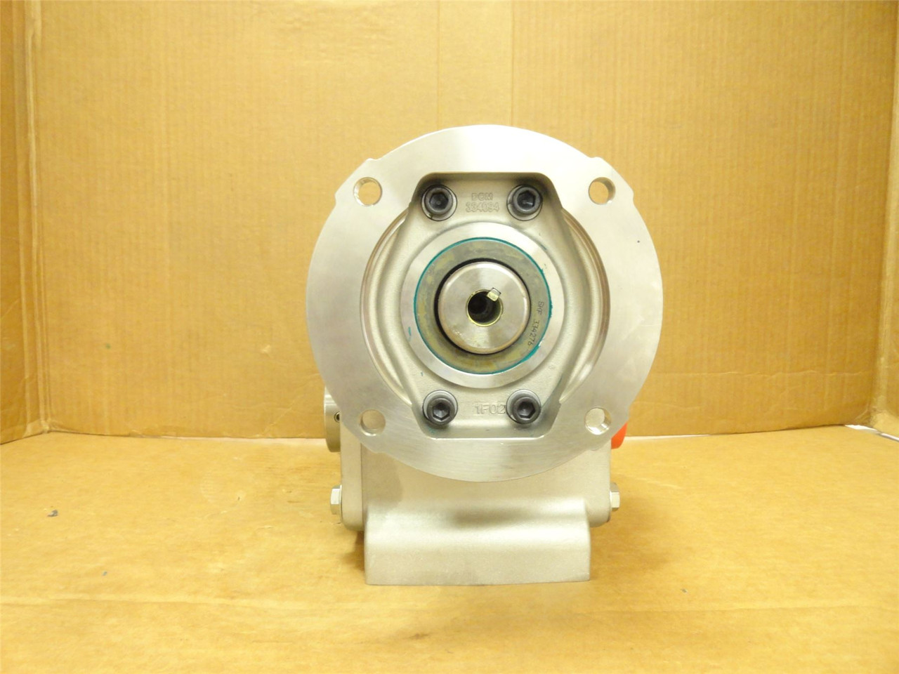 Dodge SS30060H56SD104; Gear Reducer RA; SS; 60:1 Ratio; 1.5HP