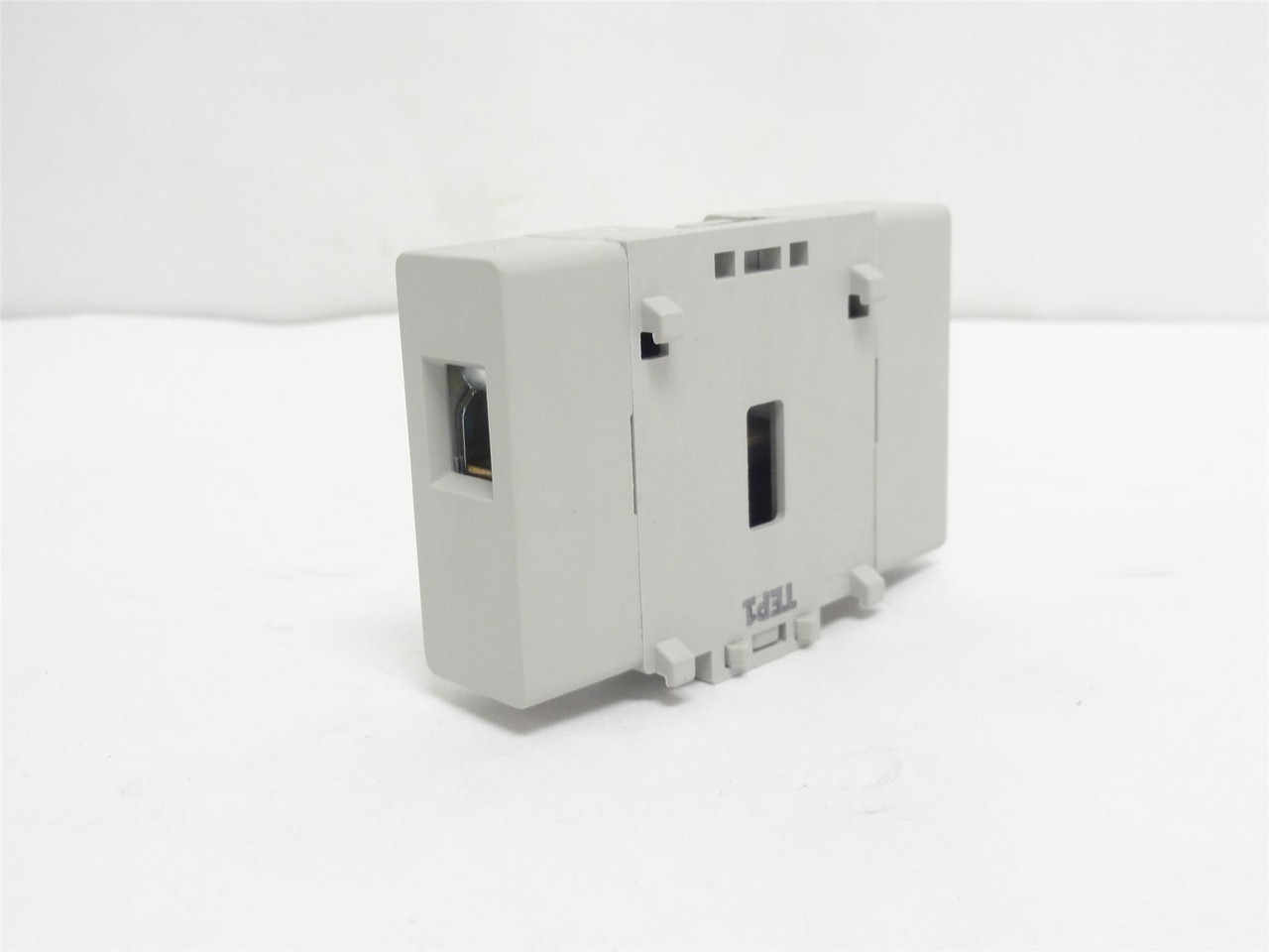 Allen-Bradley 194E-E63-PE; Grounding Terminal; 40/63A; 690VAC