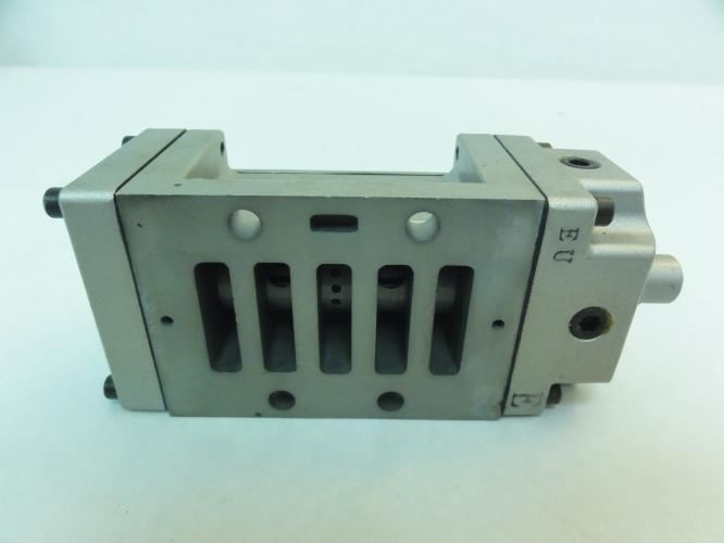 SMC NV8A413400N; Valve Manifold