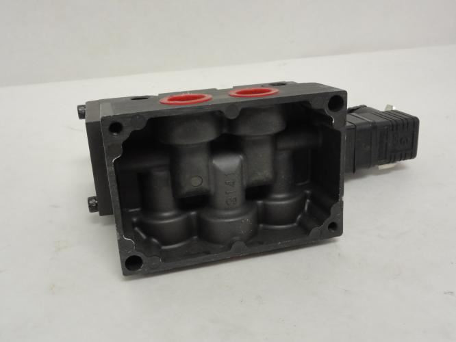 Konan 414S604C-BA2; Solenoid Valve 1.0 MPa; 115/120VAC; 1/2 FNPT