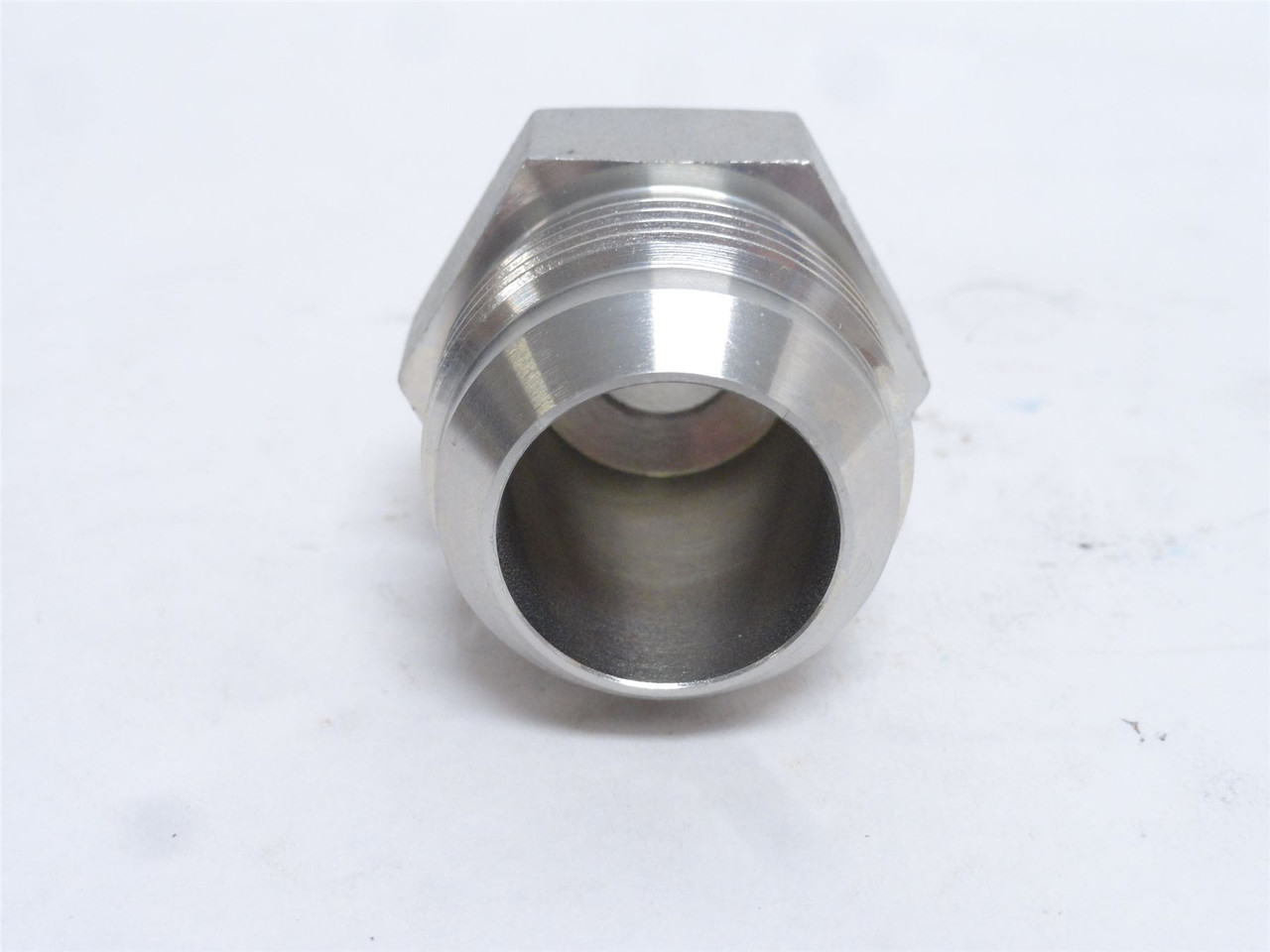 Brennan 6400-16-10-O; Straight Adapter 1 JIC x 5/8 BOSS