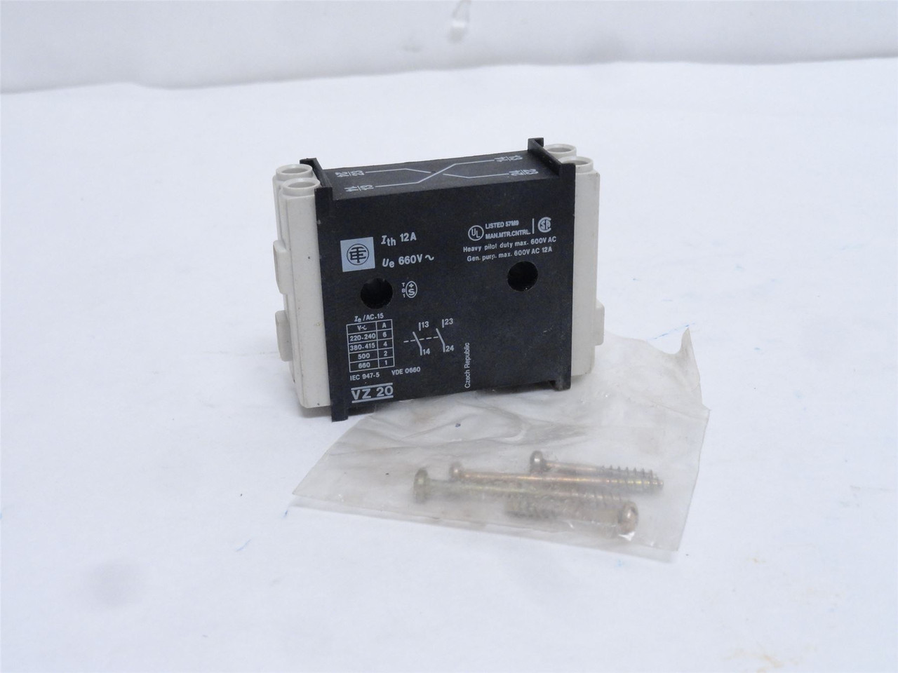 Telemecanique VZ20; Auxiliary Attachment Contact; 2-NO