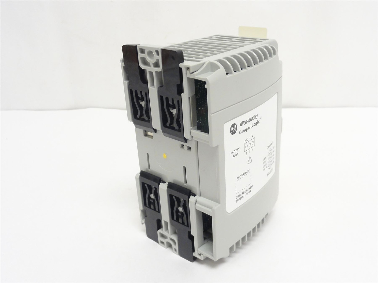 Allen-Bradley 1769-L32E; CompactLogix 750KB Controller