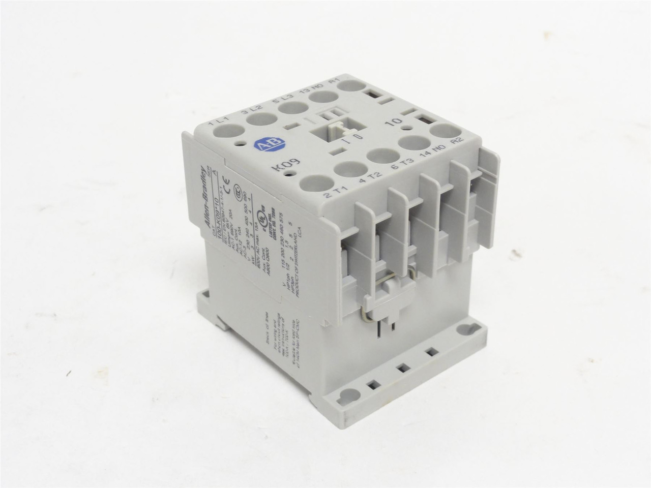 Allen-Bradley 100-K09ZJ10; Contactor; 9A; 690VAC; 24VDC Coil