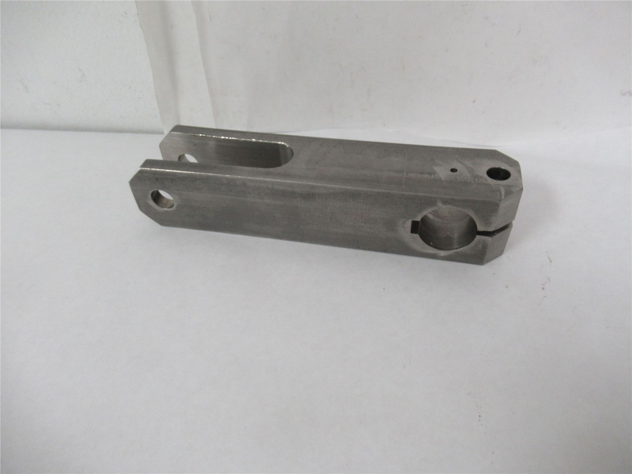 Bradman Lake Inc 4979001009; Arm Link 7.25" Length SST