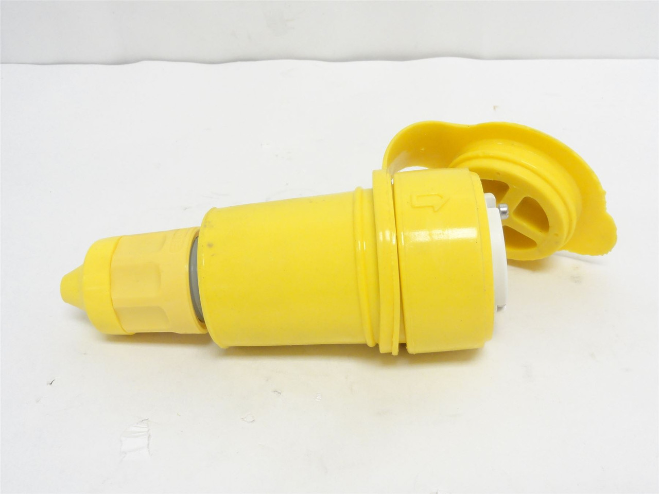 Hubbell 27W48; Locking Connector; L6-20R; 20A; 250VAC; 2-Pole