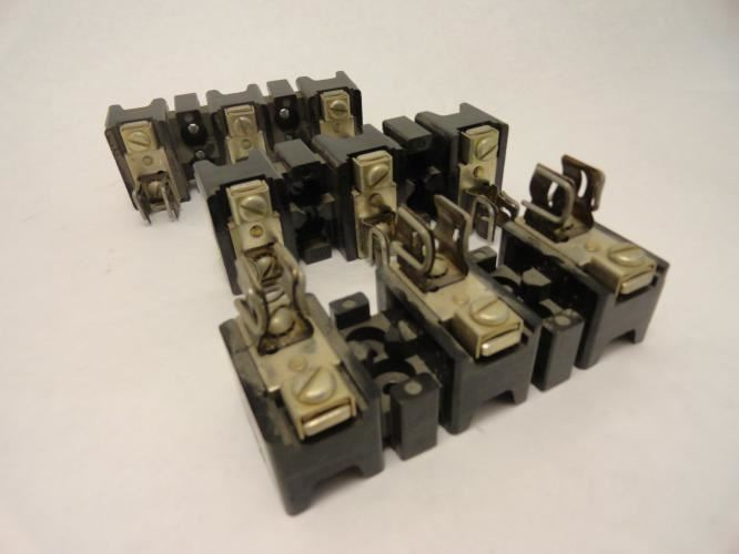 Allen-Bradley X-401977; LOT-3 Fuse Block Assembly 30 Amps
