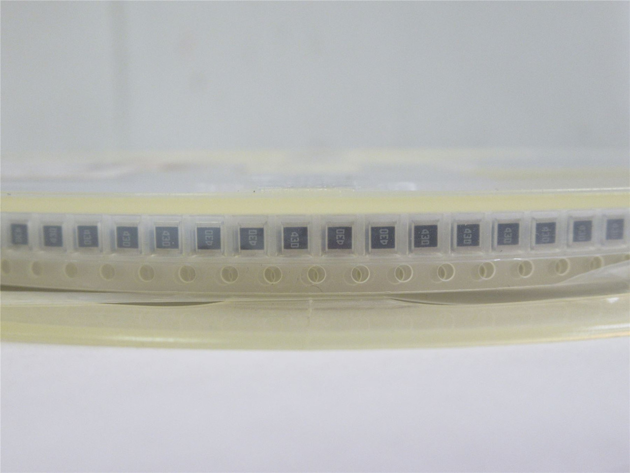 Venkel CR1210-2W-430JT; Lot-3000 Chip Resistor; 43R
