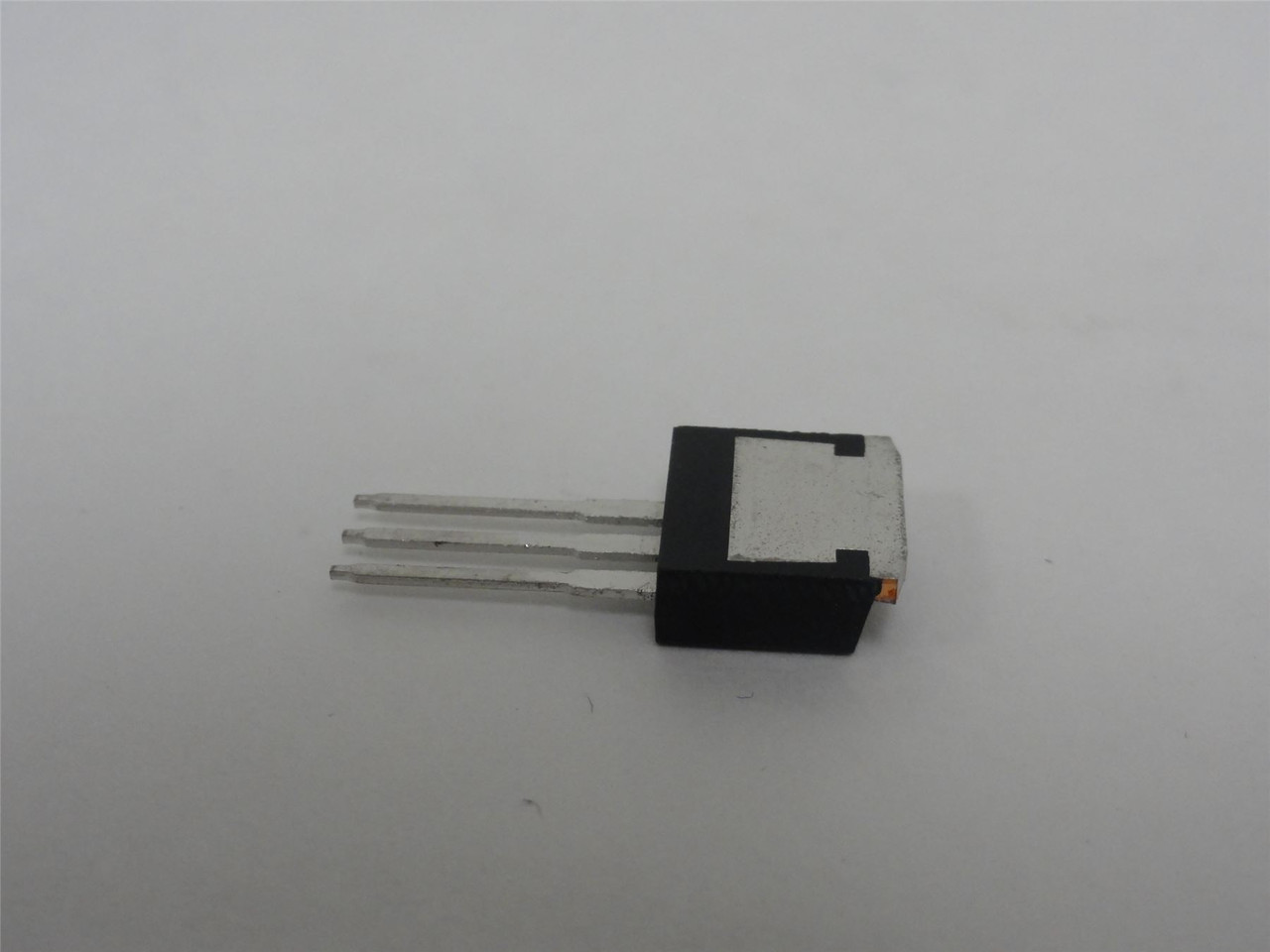 IR 8ETH06-1; Lot-13 Rectifiers; 600V; 8A