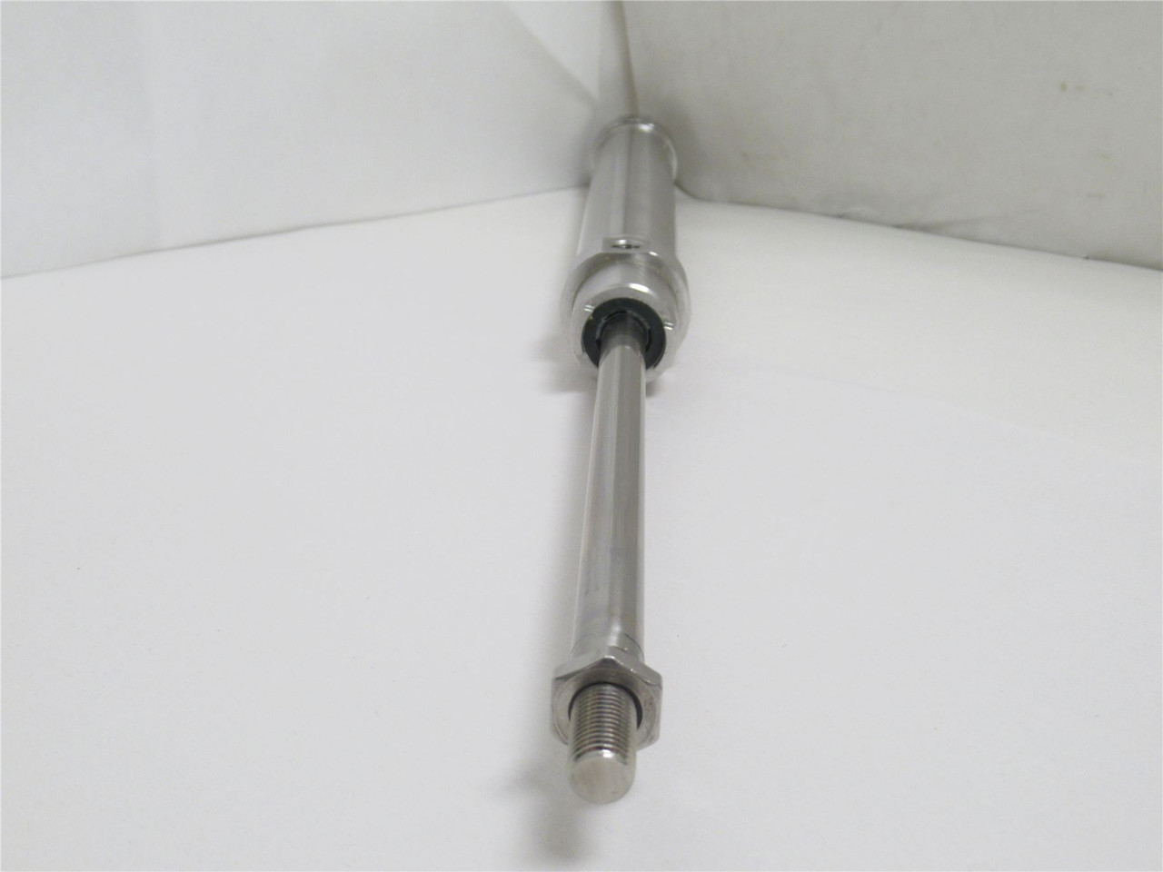 Festo CRDSNU-32-175-PPS-A-MG; Air Cylinder 552791; 32mmID