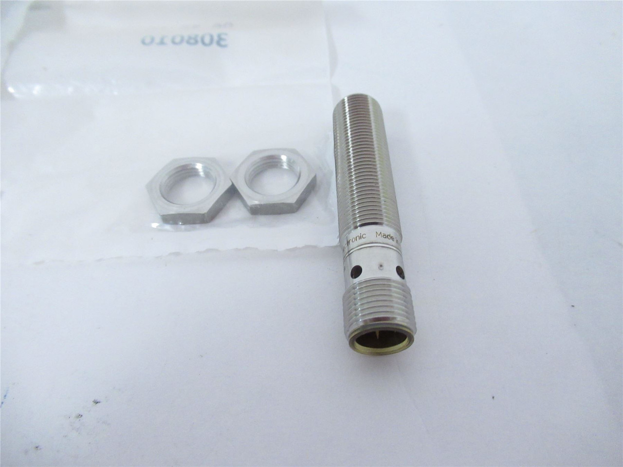 IFM IFT240; Proximity Sensor Inductive 12mm