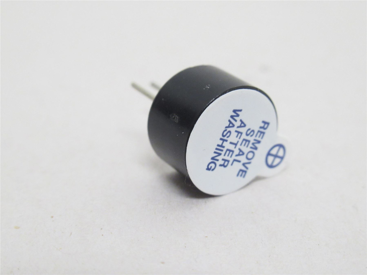 Mallory PB-12N32MP-05AQ; Lot-5; Buzzer Indicators; 5VDC; 85dB