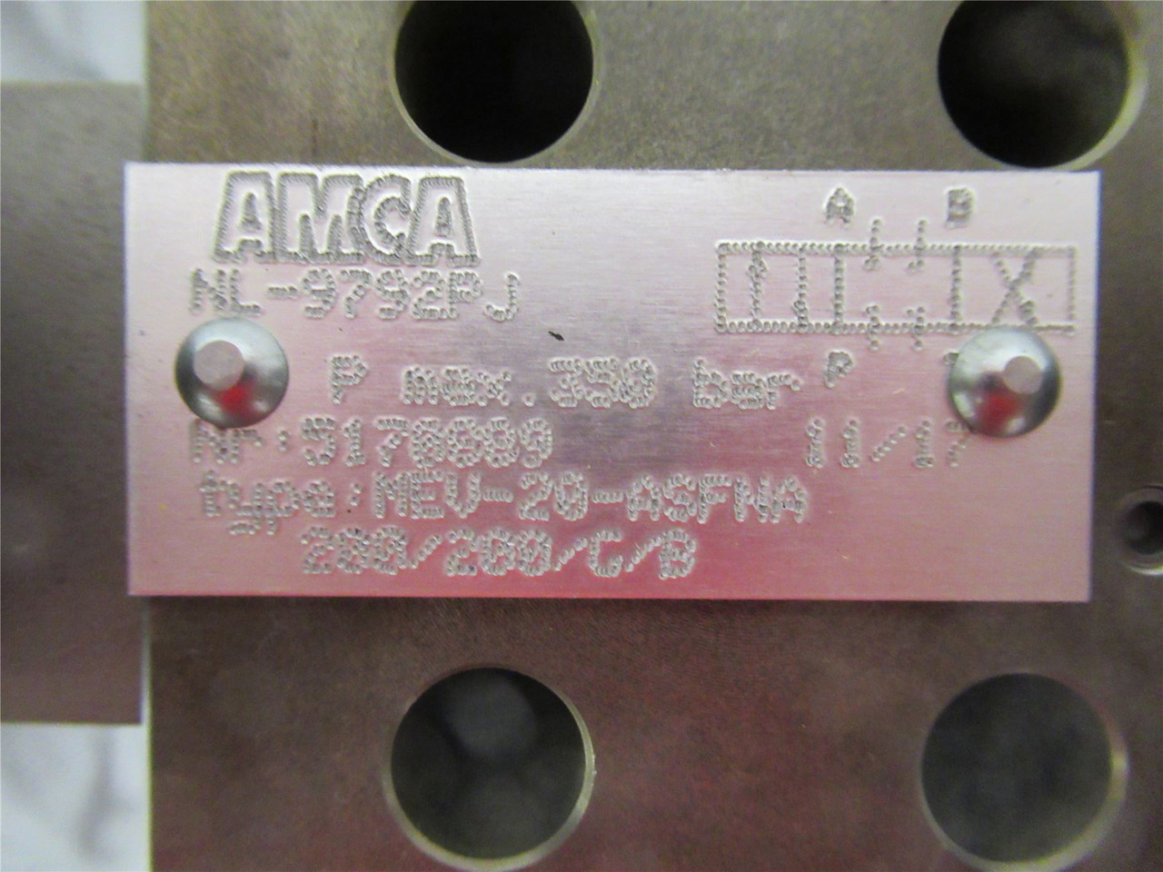 AMCA NL-9792PJ; Hydraulic Control Valve 350 Bar Max Pressure