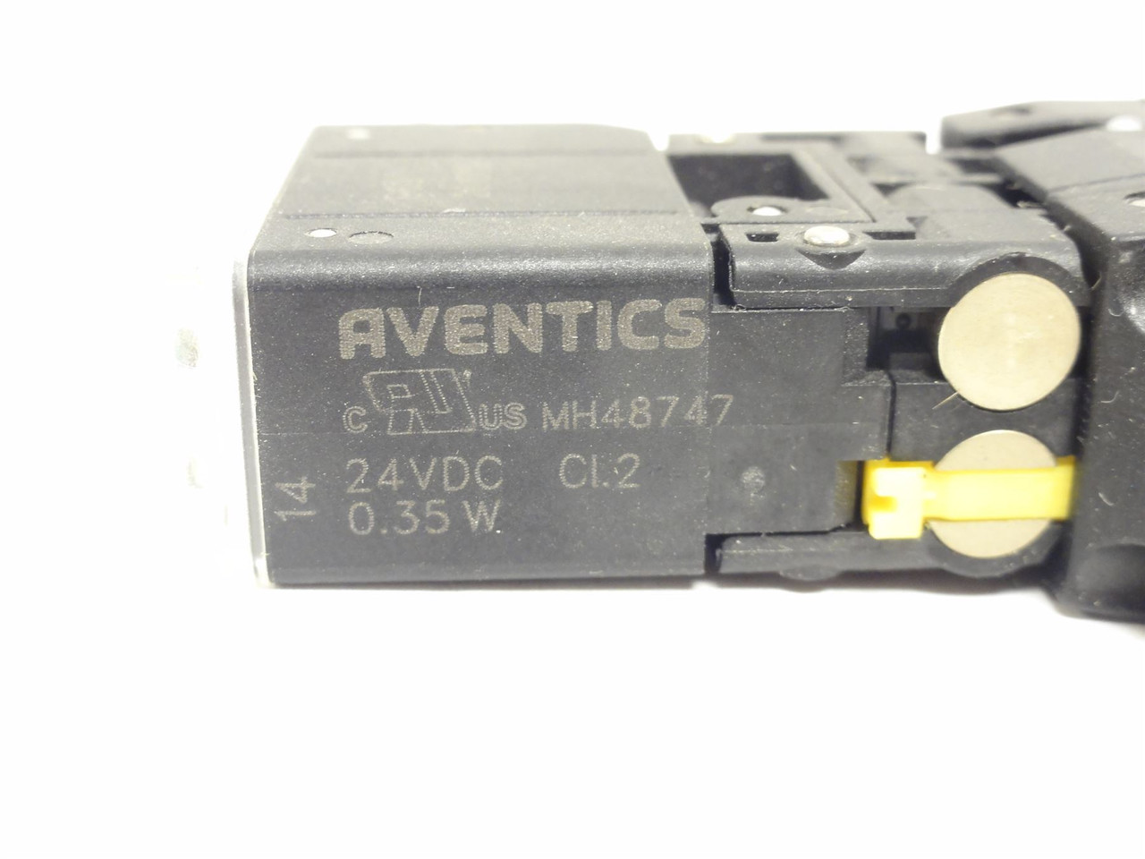 Aventics 820056051; Solenoid Air Valve R422004022; 24VDC