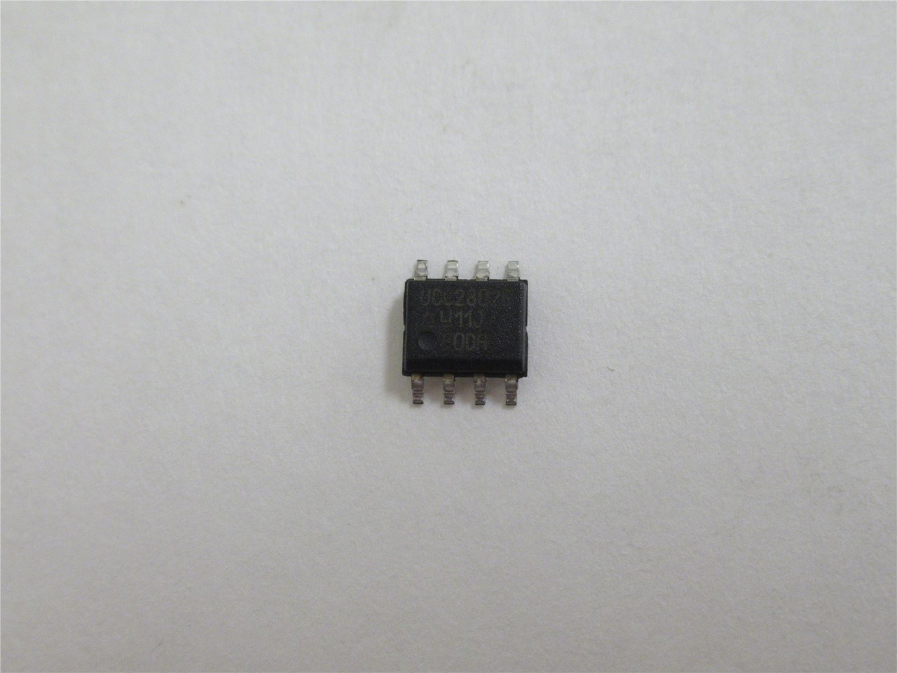 Texas Intruments UCC28220; Lot-25 PWM Controller