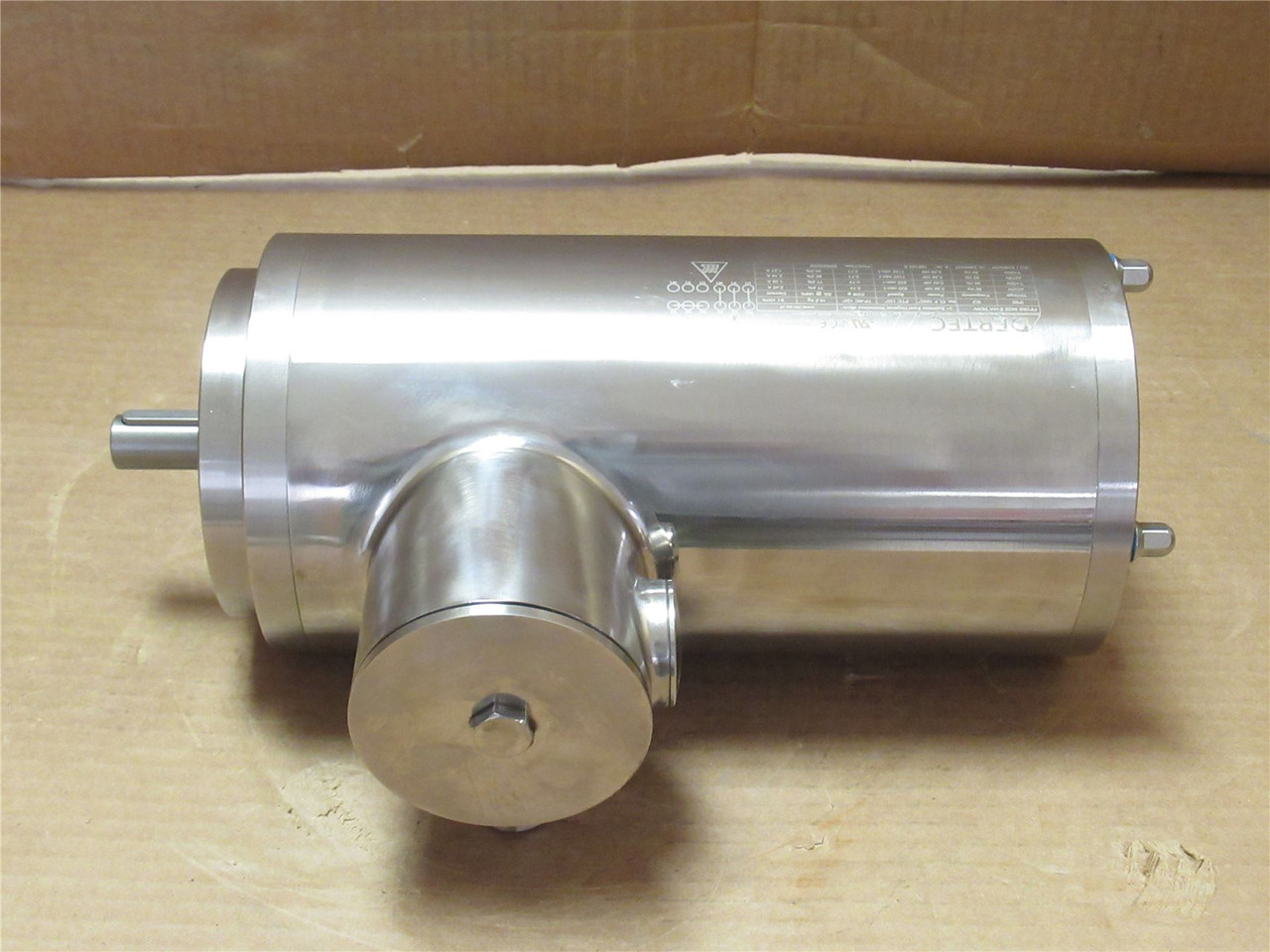 Dertec FP2SS8026B14ATENV; AC Motor; SS; 0.55kW; 480V; 1130RPM