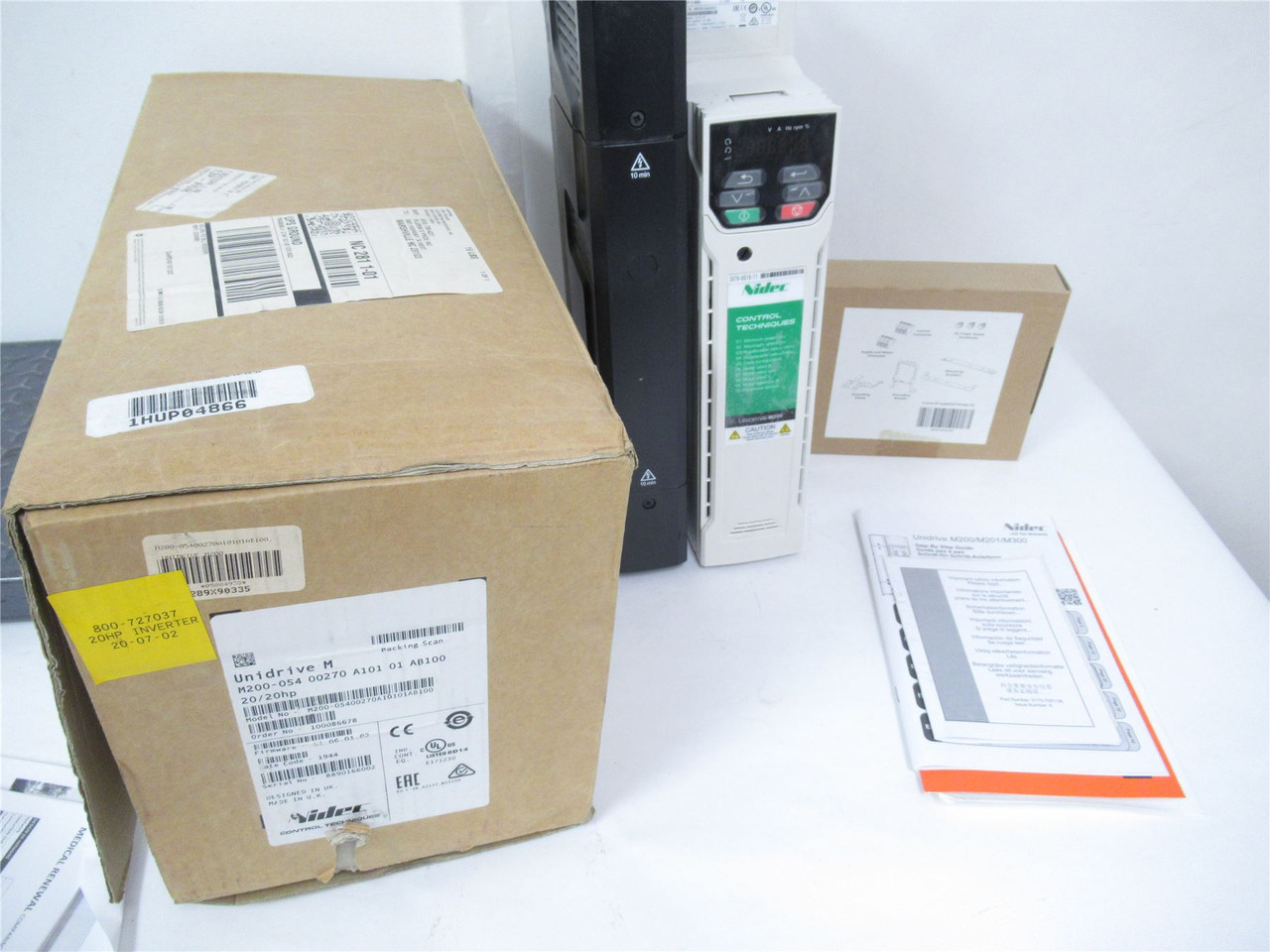 Nidec M200-05400270A10101AB100; AC Drive 20HP IN-480V 29A 3ph