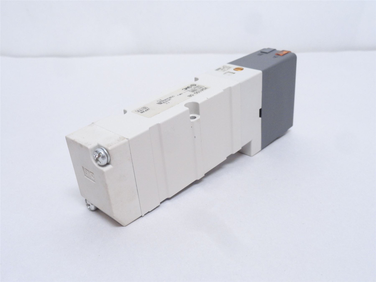 SMC VQ4100-5B; Air Solenoid Valve; 0.15-1MPa; 4/5 Port