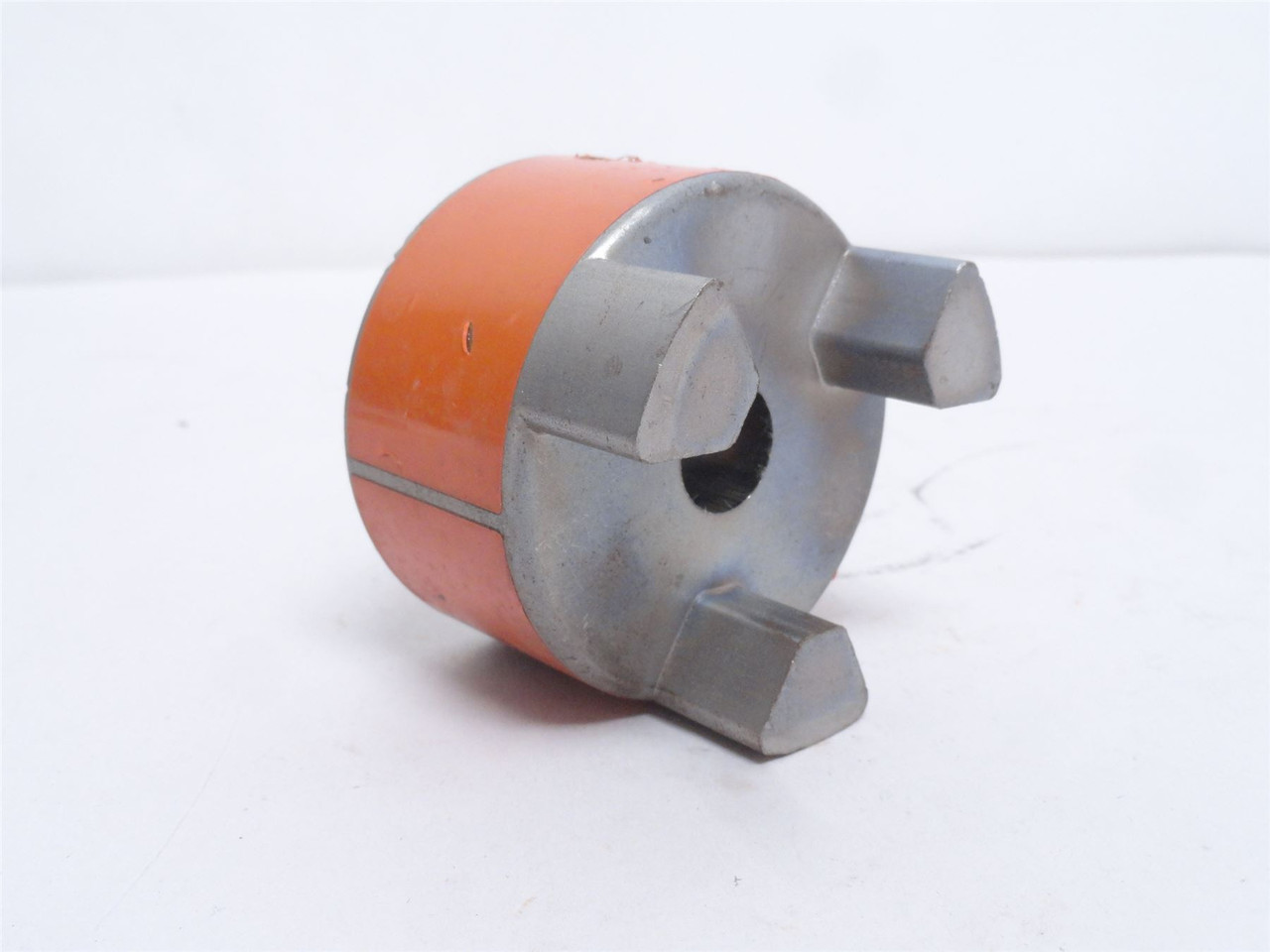 Lovejoy L-100 X 5/8; Jaw Coupler Hub; 5/8"ID; 2.54"OD