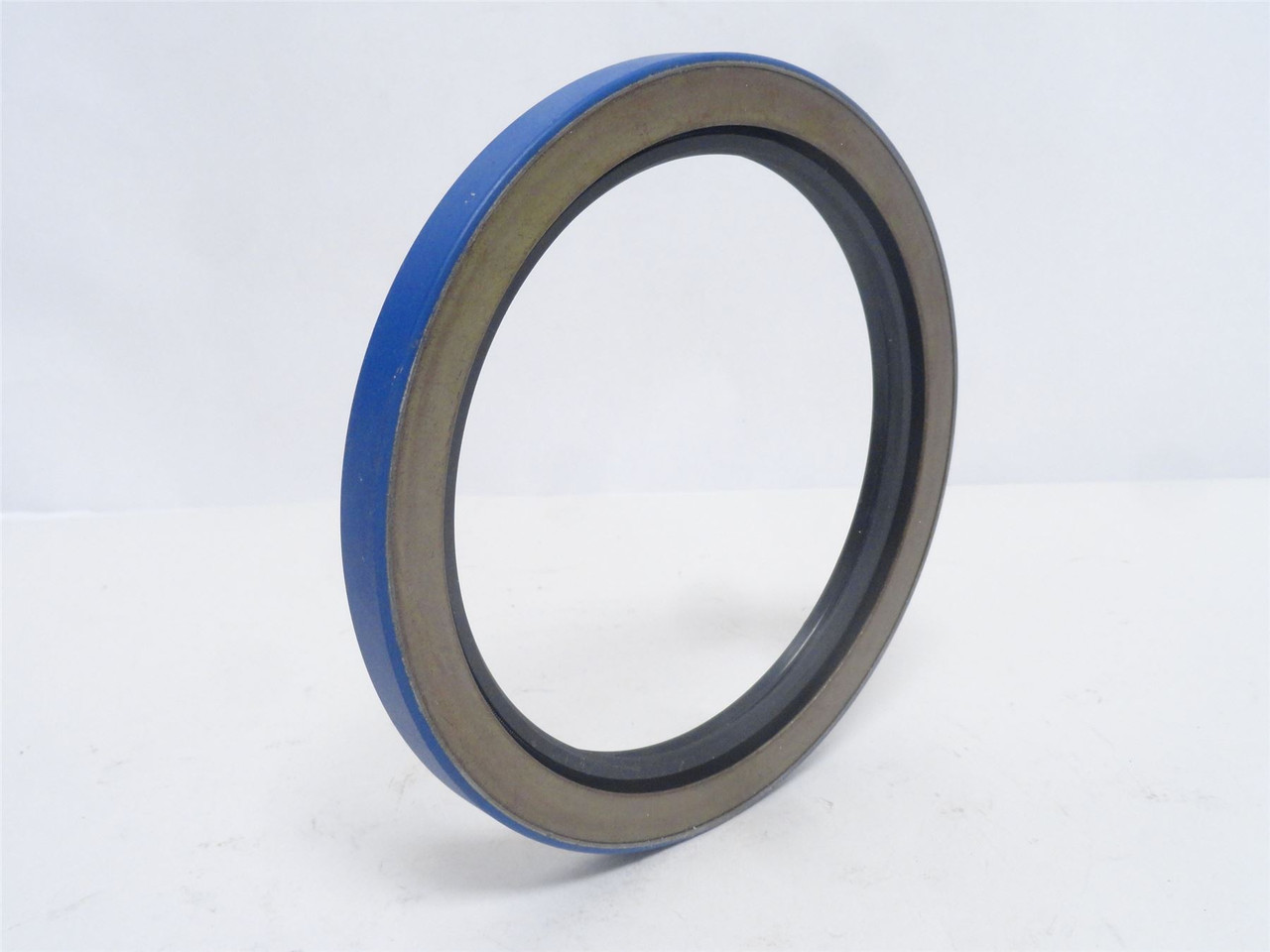Dichtomatik 48625TA-H; Oil Seal; 4-7/8"ID x 6-1/4"OD x 1/2" W