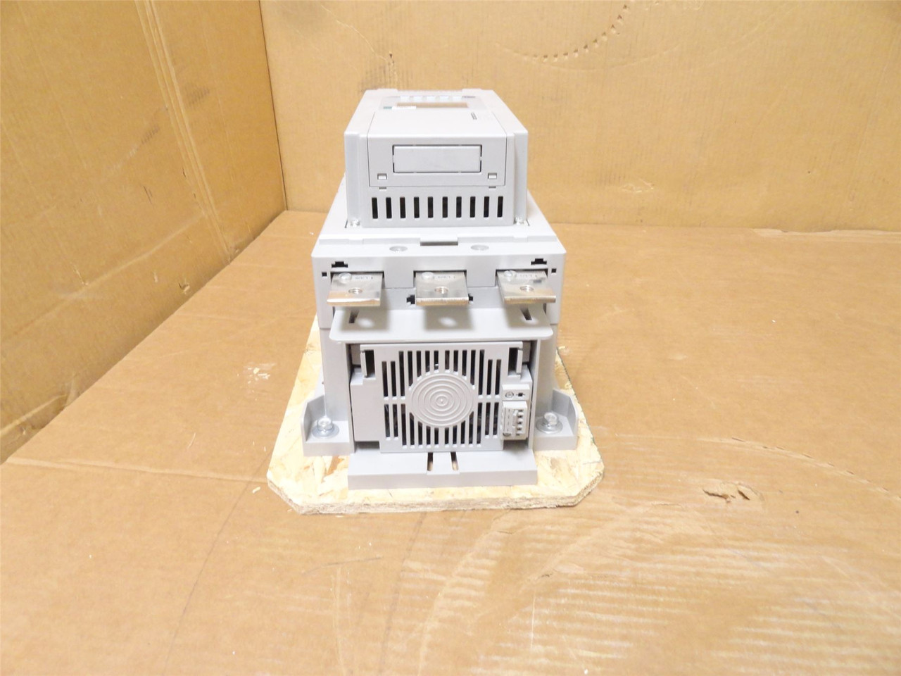 Allen-Bradley 150-F135NBD; Motor Controller; 135A; 200-480VAC