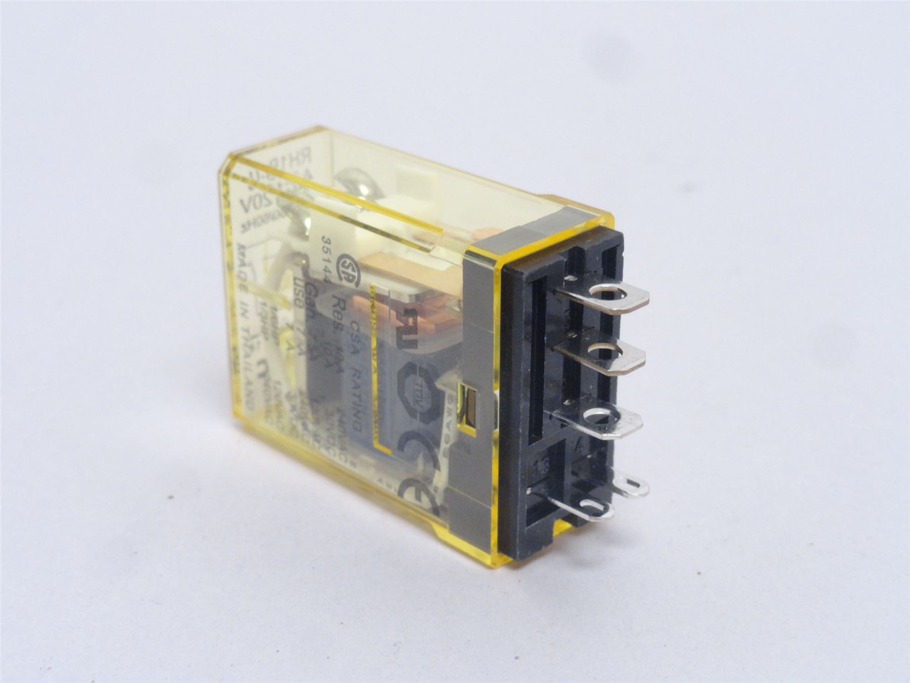 IDEC RH1B-UAC120V; Blade Relay 10A; 240VAC; Coil: 120VAC