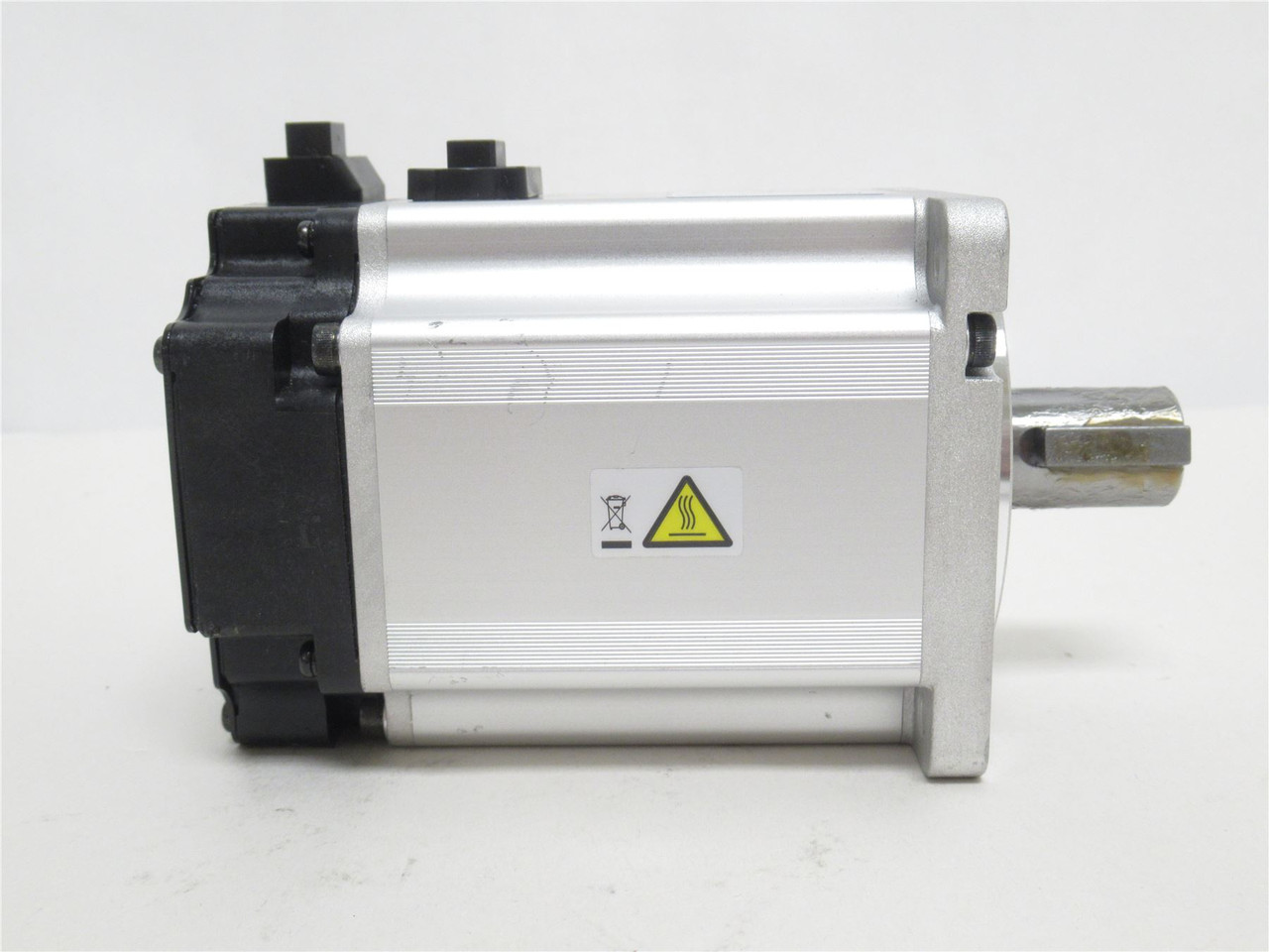 Panasonic MSME082G1S; Servomotor; 0.75kW; 120VAC; 3000RPM 3PH