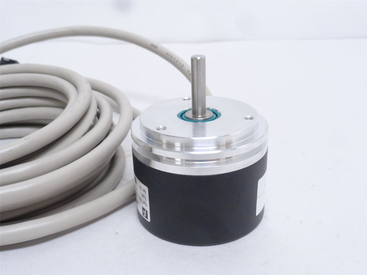 PEPPERL+FUCHS 193415/FA61110; Rotary Encoder 2500PPR; 5VDC