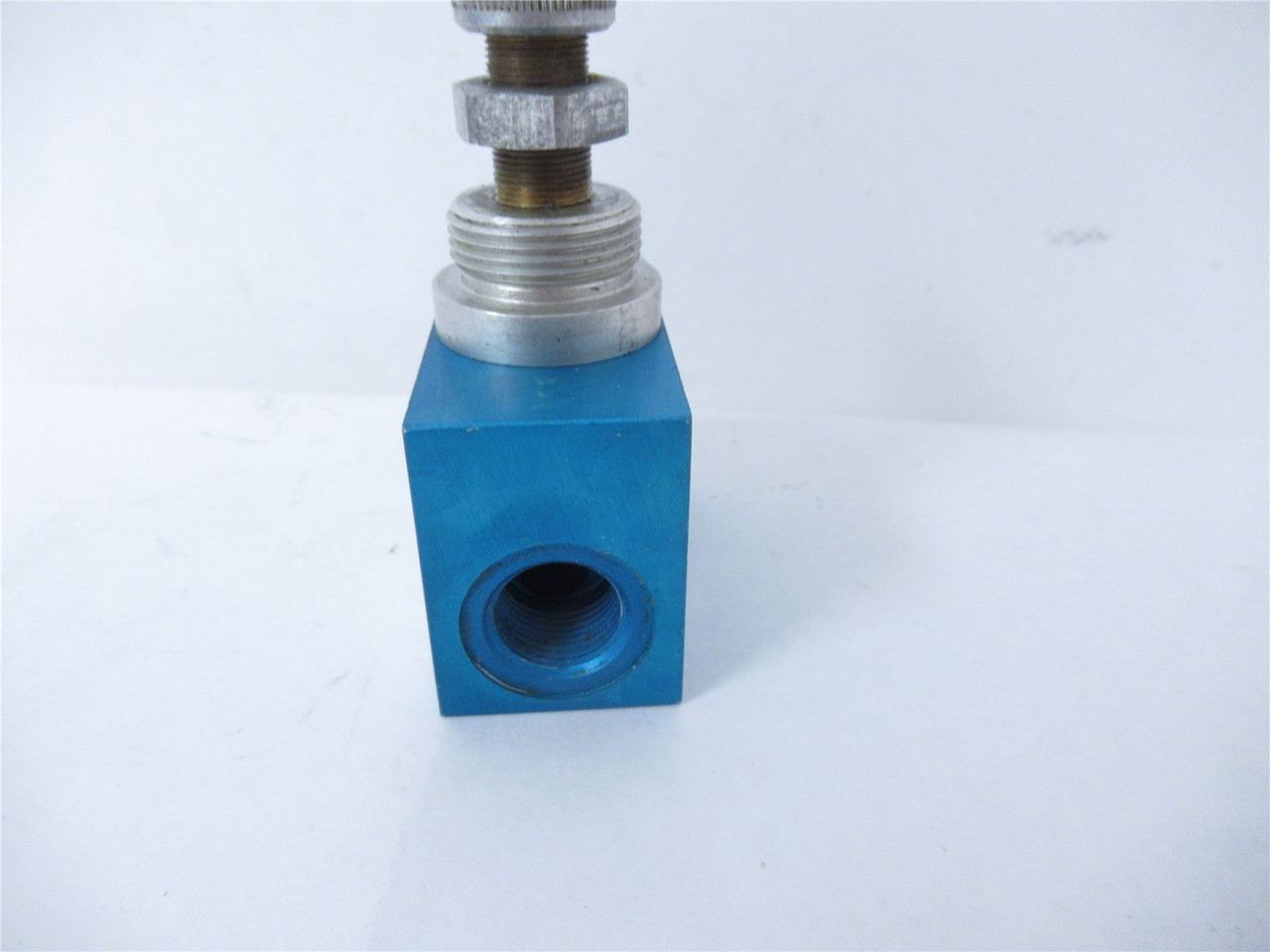 Tipper Tie 773503321; Valve Control Flow 3/8" Male Port