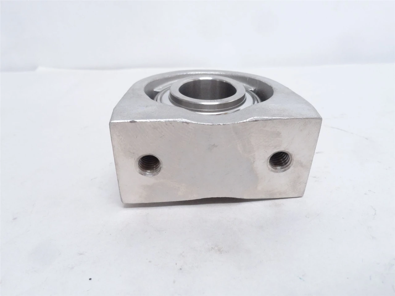 IPTCI SNASPA20516; Tapped Base Pillow Block Bearing; SS; 1"ID