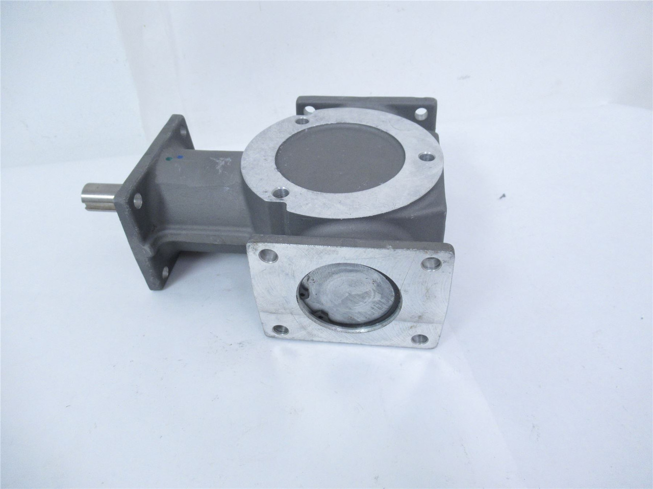 Hub City 0220-00408; GearBox .75" Input/Output 2/1 Ratio AD3