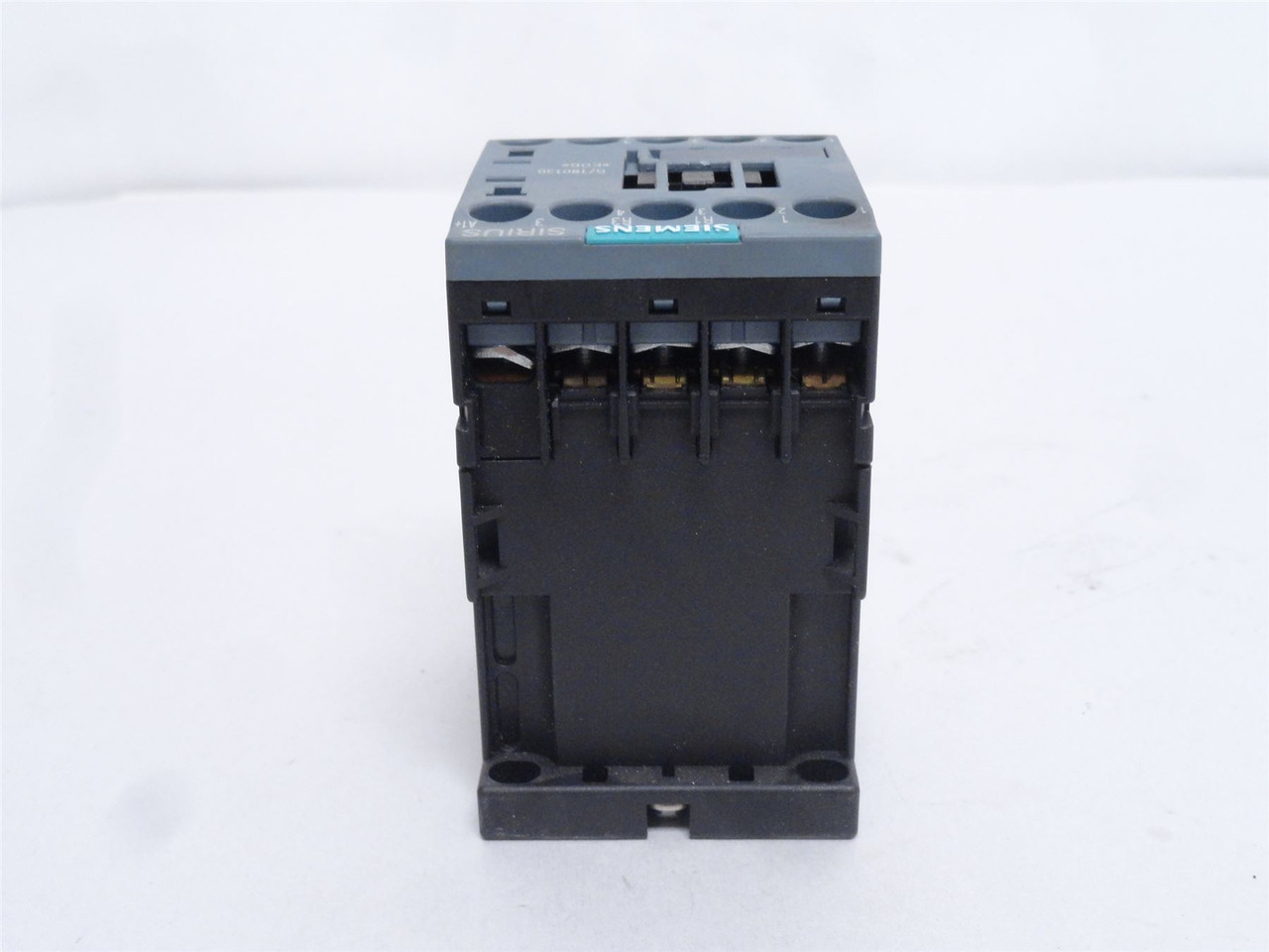 Siemens 3RT2516-1BB40; Contactor; 9A 575VAC 4P Coil: 24VDC