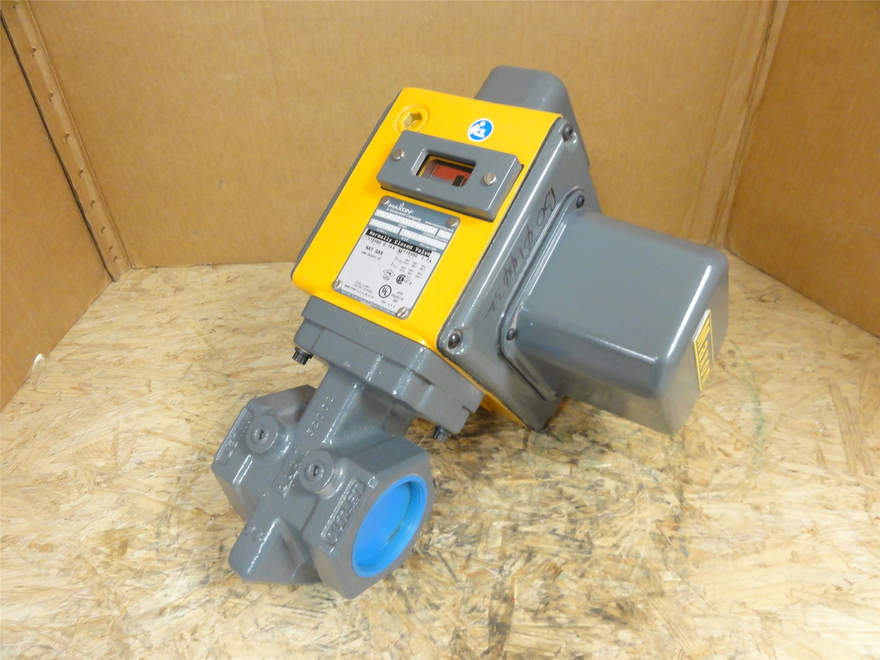 Maxon 250SMA11-AA11-BB21AO; Gas Safety Shutoff Valve; 2-1/2NPT