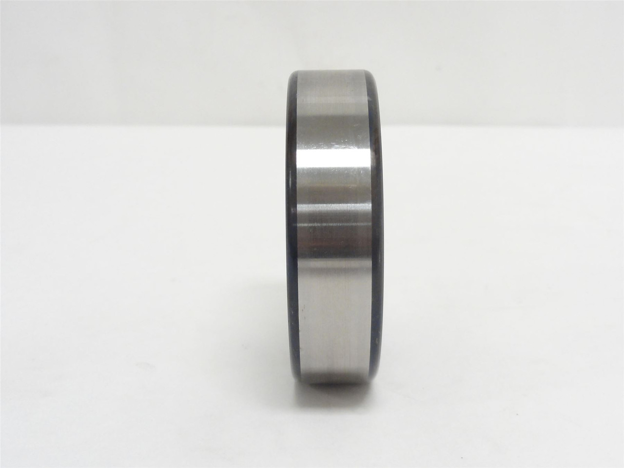 SKF 6306-2RSJEM; Ball Bearing 30mm ID x 72mm OD x 19mm Wide