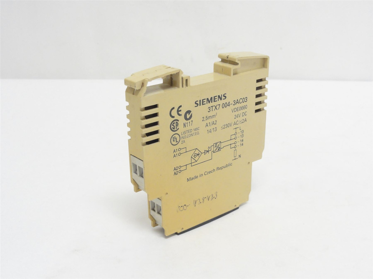 Siemens 3TX7-004-3AC03; Relay Optocoupler; 24VDC; 2A; 1-NO