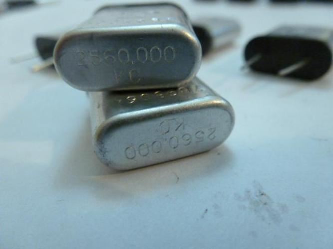 KC 2560; LOT-5 Crystal 895064