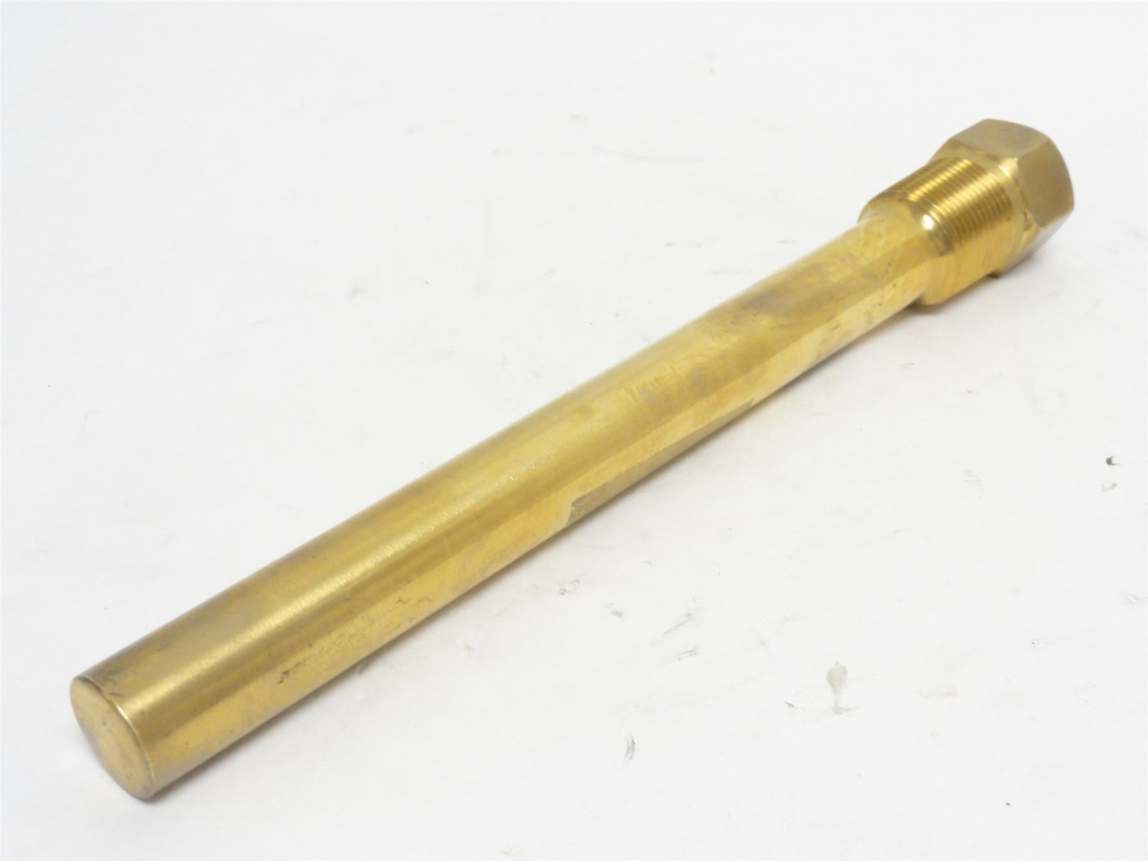 MFG- 003N0051; Brass Sensor Pocket 3/4NPT; 7-1/2" Probe Length