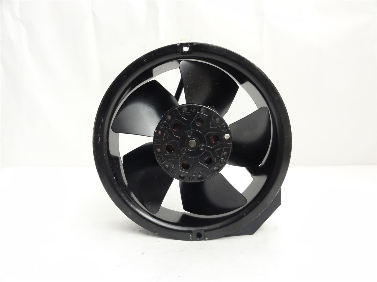 ebmpapst W2E143-AB09-01; Axial Fan 230VAC; 172 x 172 x 51mm