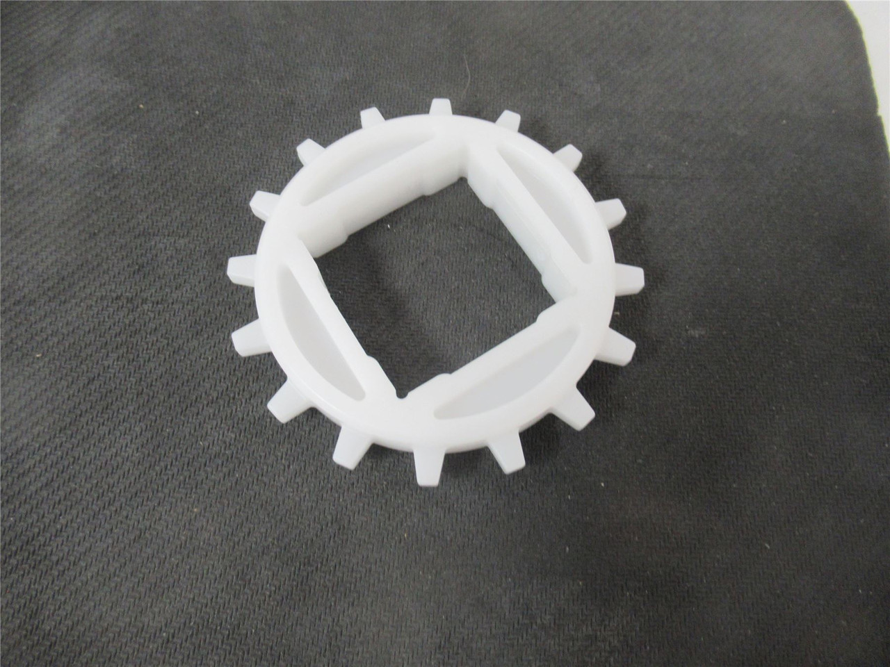 Intralox S100; Sprocket 3.1" PD 16 Teeth 1.5" Bore