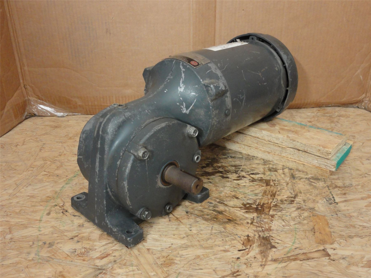 US Motors 6GWP 39; AC Gearmotor 39:1 Ratio; 1HP; 208-230/460V; 3-PH