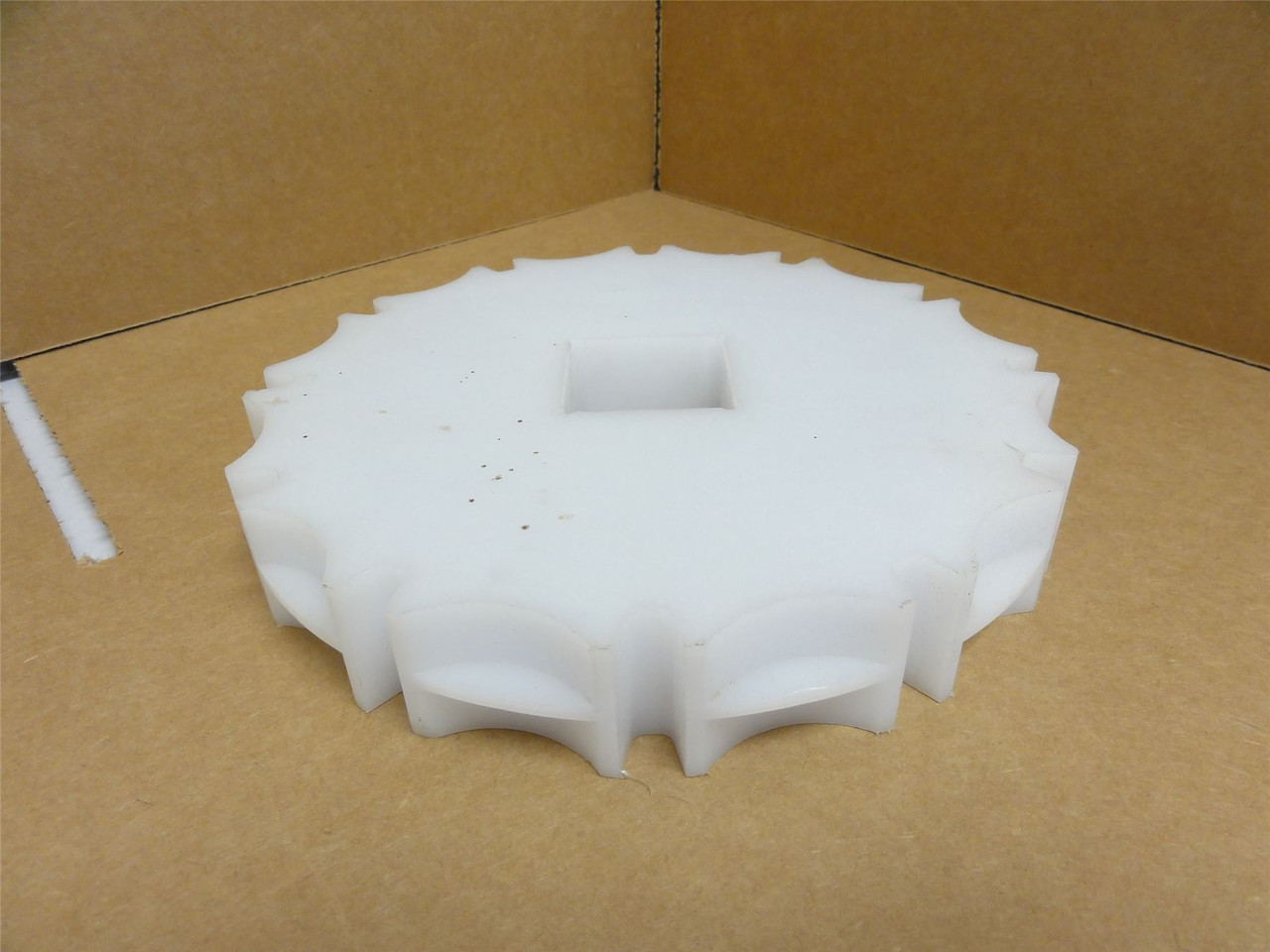 MFG- 312220016; Sprocket; 1-1/2"ID Square